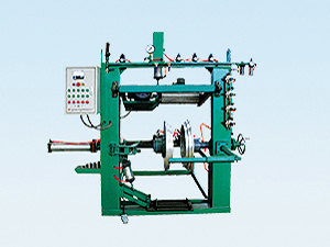 胎面压合机-轮胎翻新设备